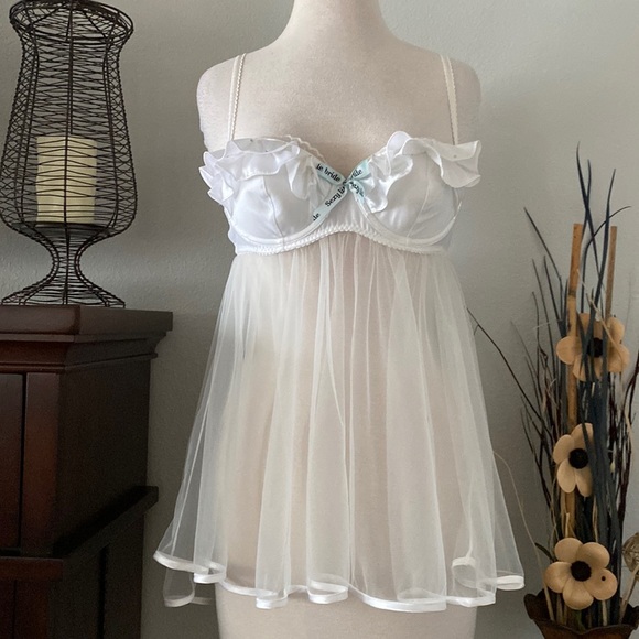 Victoria's Secret Other - Victoria’s Secret I Do white bridal wedding lingerie slip size 34C